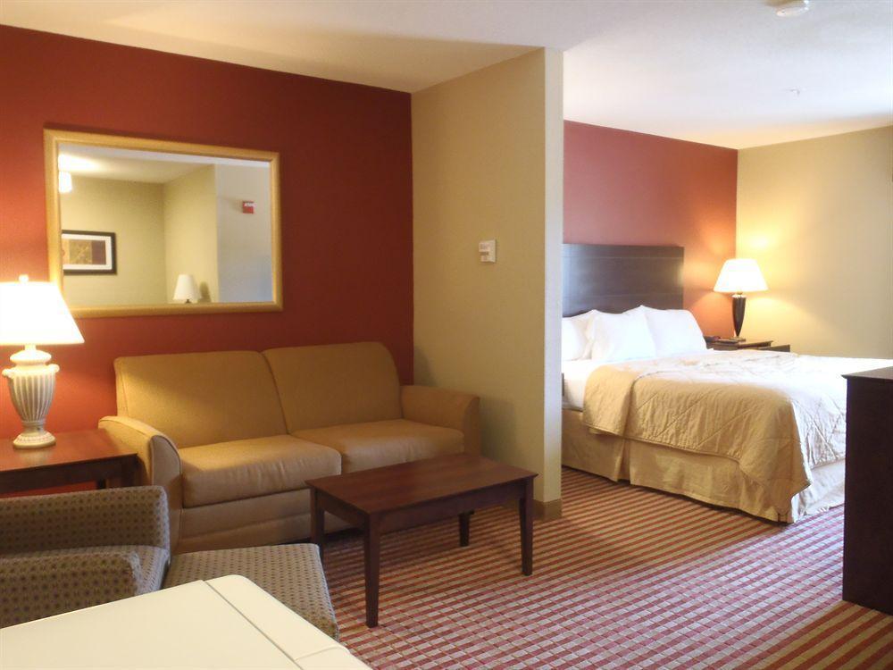 Comfort & 3* Dayville